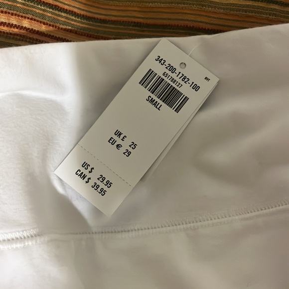 GILLY HICKS HOLLISTER ATHLETIC SKORT - Picture 5 of 5